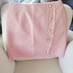 Tweed light pink skirt